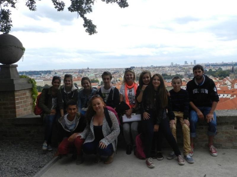 Service jeunesse 11-17 ans