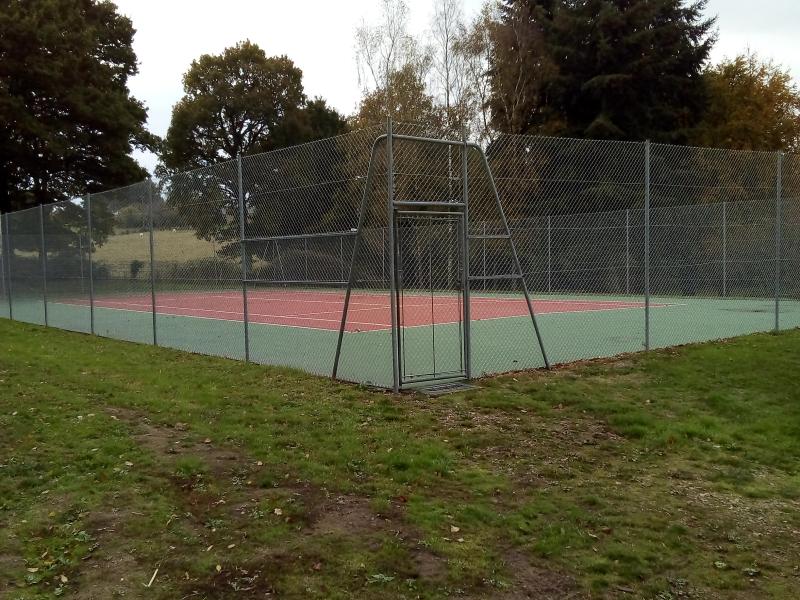 Tennis Club